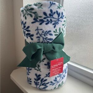 Holiday Home Microplush Throw